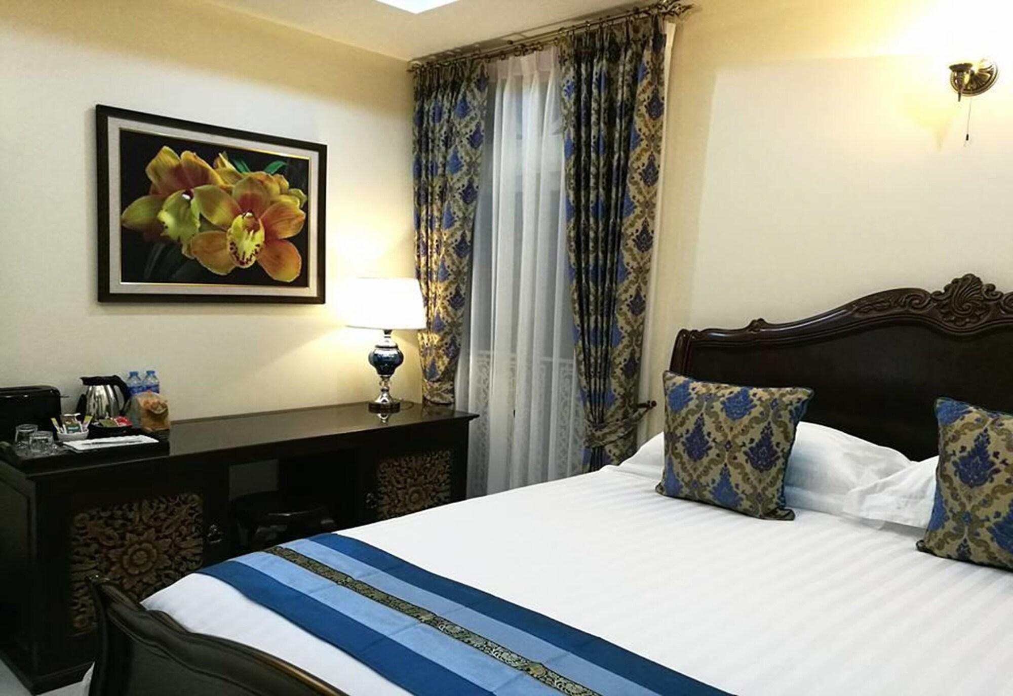 The Velvet Orchid Hotel Chiang Mai Exterior photo